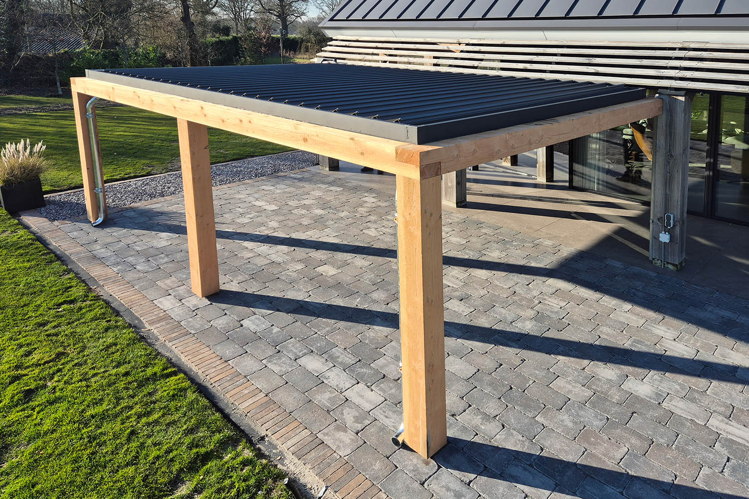 Inbouw-lamellendak-6 Carport installeren