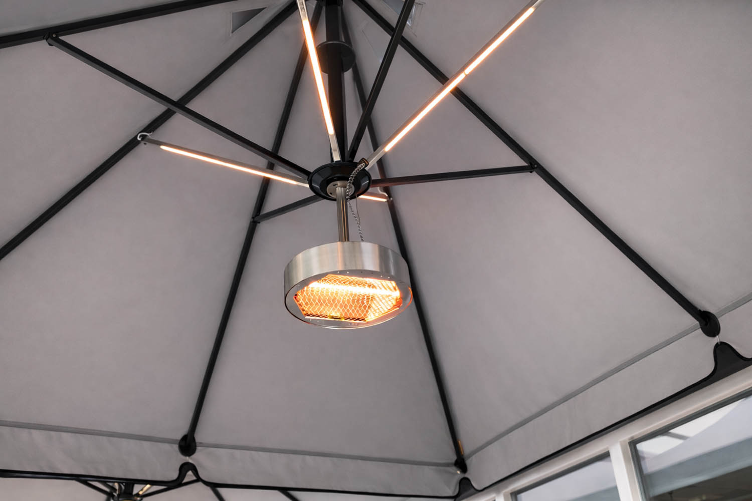 Gekoppelde parasols voor horeca terras