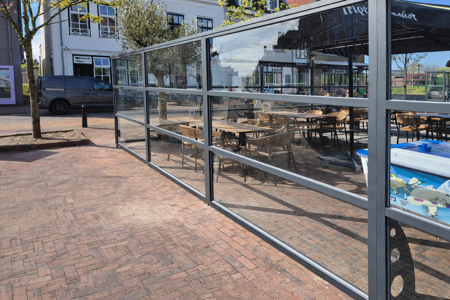 terraswindschermen-7 Terras windscherm detail met helder glas